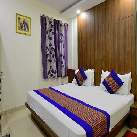 Hotel International Neelam Near New Delhi Railway Station 뉴델리 외부 사진