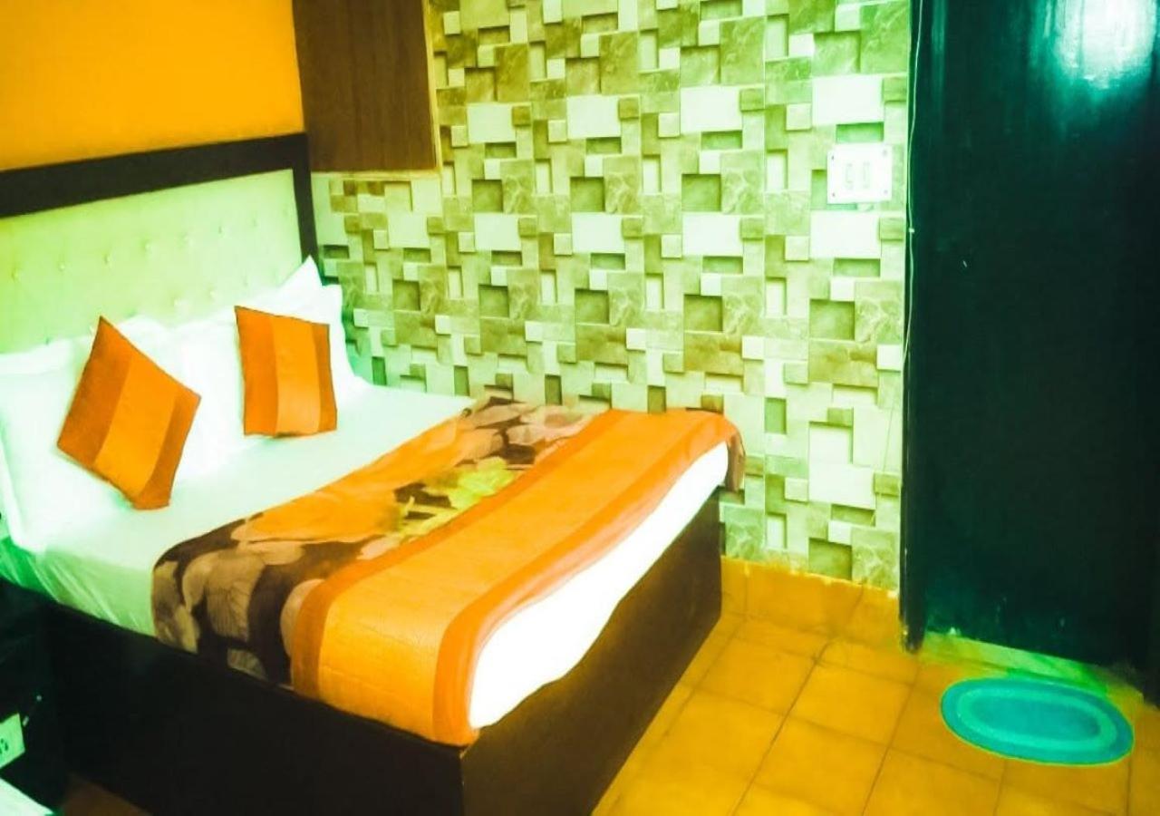 Hotel International Neelam Near New Delhi Railway Station 뉴델리 외부 사진