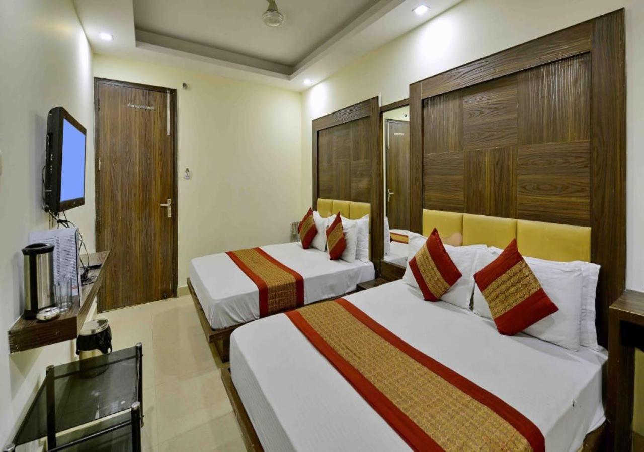 Hotel International Neelam Near New Delhi Railway Station 뉴델리 외부 사진
