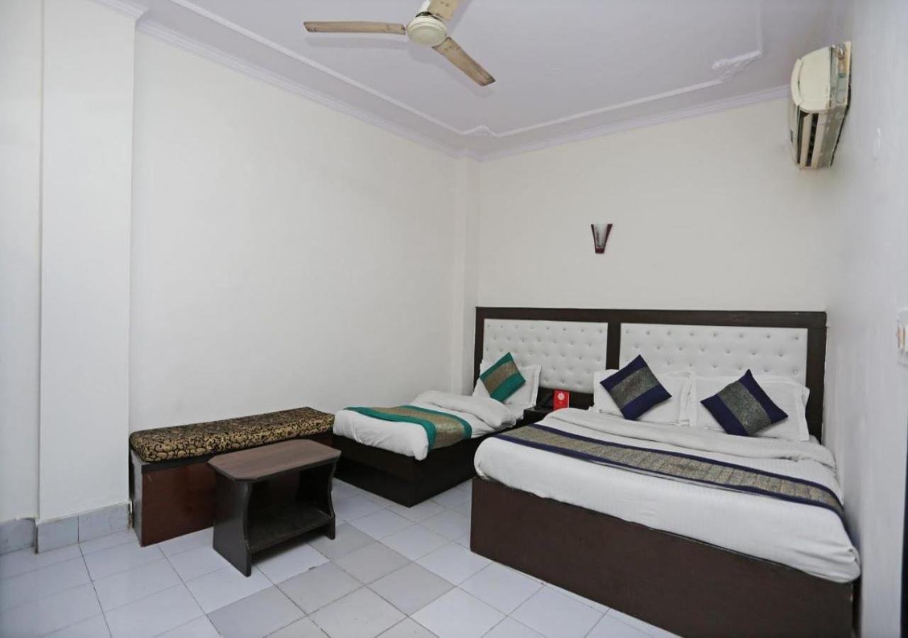 Hotel International Neelam Near New Delhi Railway Station 뉴델리 외부 사진