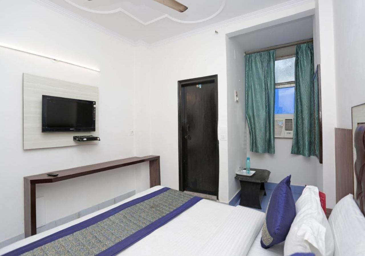 Hotel International Neelam Near New Delhi Railway Station 뉴델리 외부 사진
